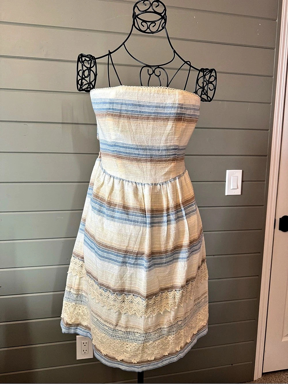Anthropologie Sami Strapless Striped Dress in Blue & Cream lace Size Medium NWT